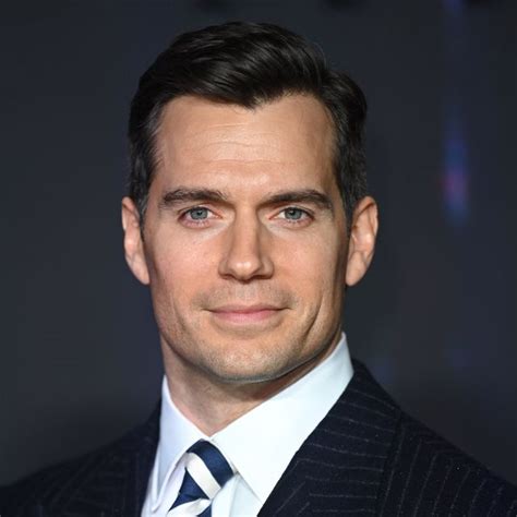 Henry Cavill Bio, Wiki, Age, Height, Movies, Wife, and。